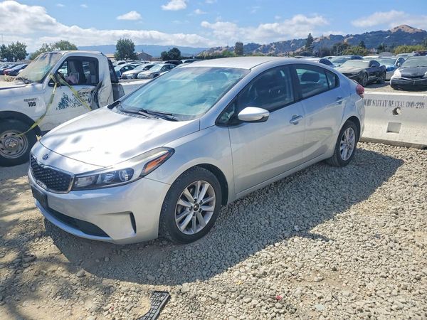 2017 KIA FORTE LX Popular, S