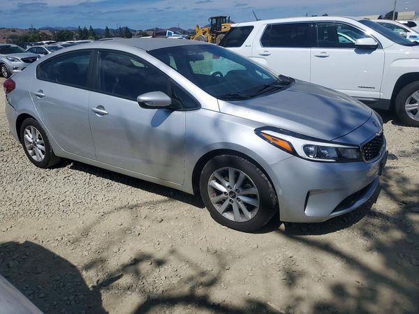 2017 KIA FORTE LX Popular, S