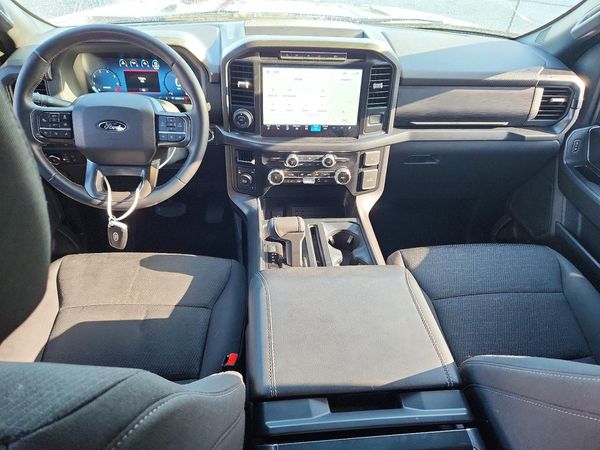 2024 FORD F150