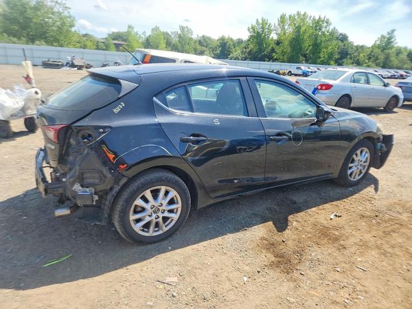 2016 MAZDA 3 Sport/GX