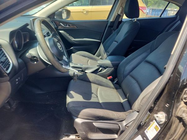 2016 MAZDA 3 Sport/GX