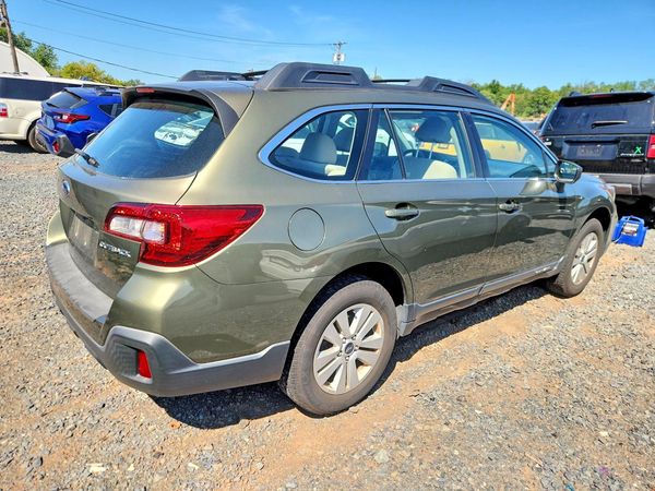 2019 SUBARU OUTBACK Base+ES