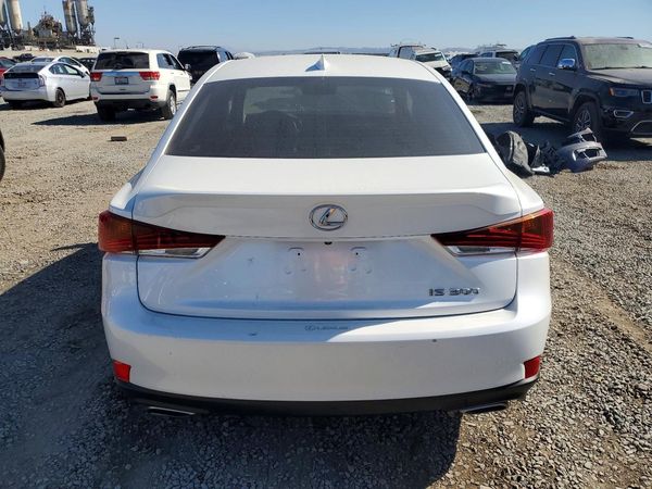 2019 LEXUS IS 300