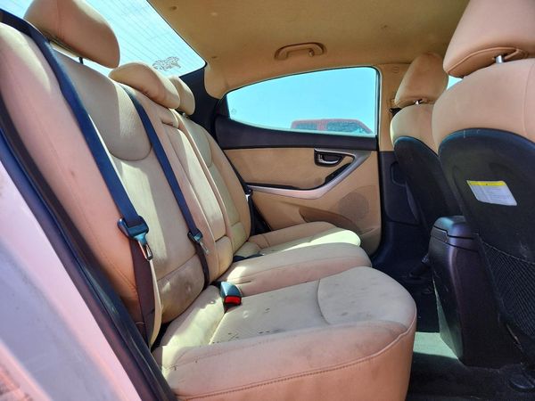 2013 HYUNDAI ELANTRA