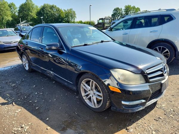 2014 MERCEDES-BENZ C C300 4 MATIC