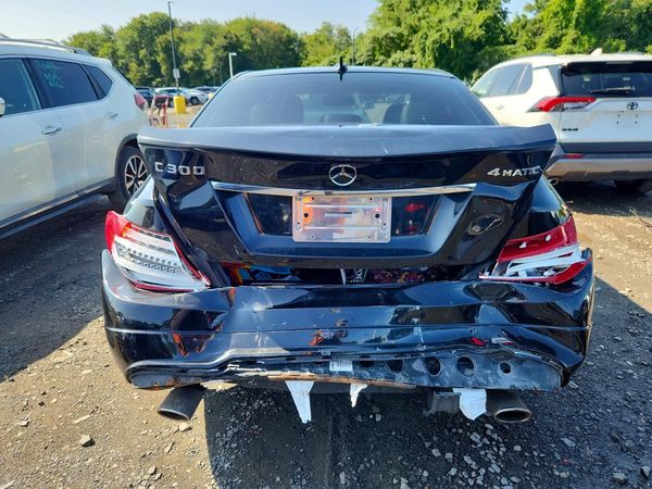 2014 MERCEDES-BENZ C C300 4 MATIC