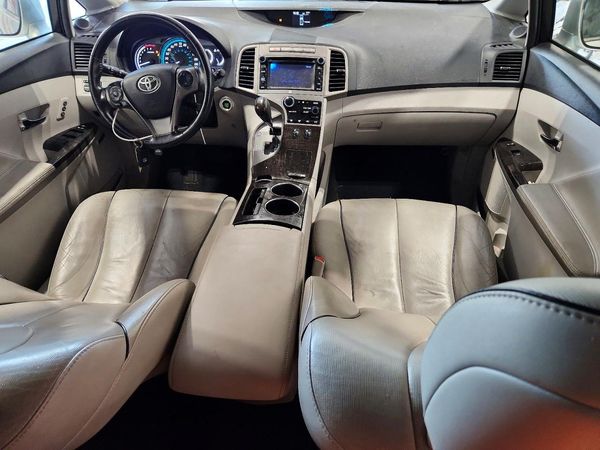 2014 TOYOTA VENZA XLE