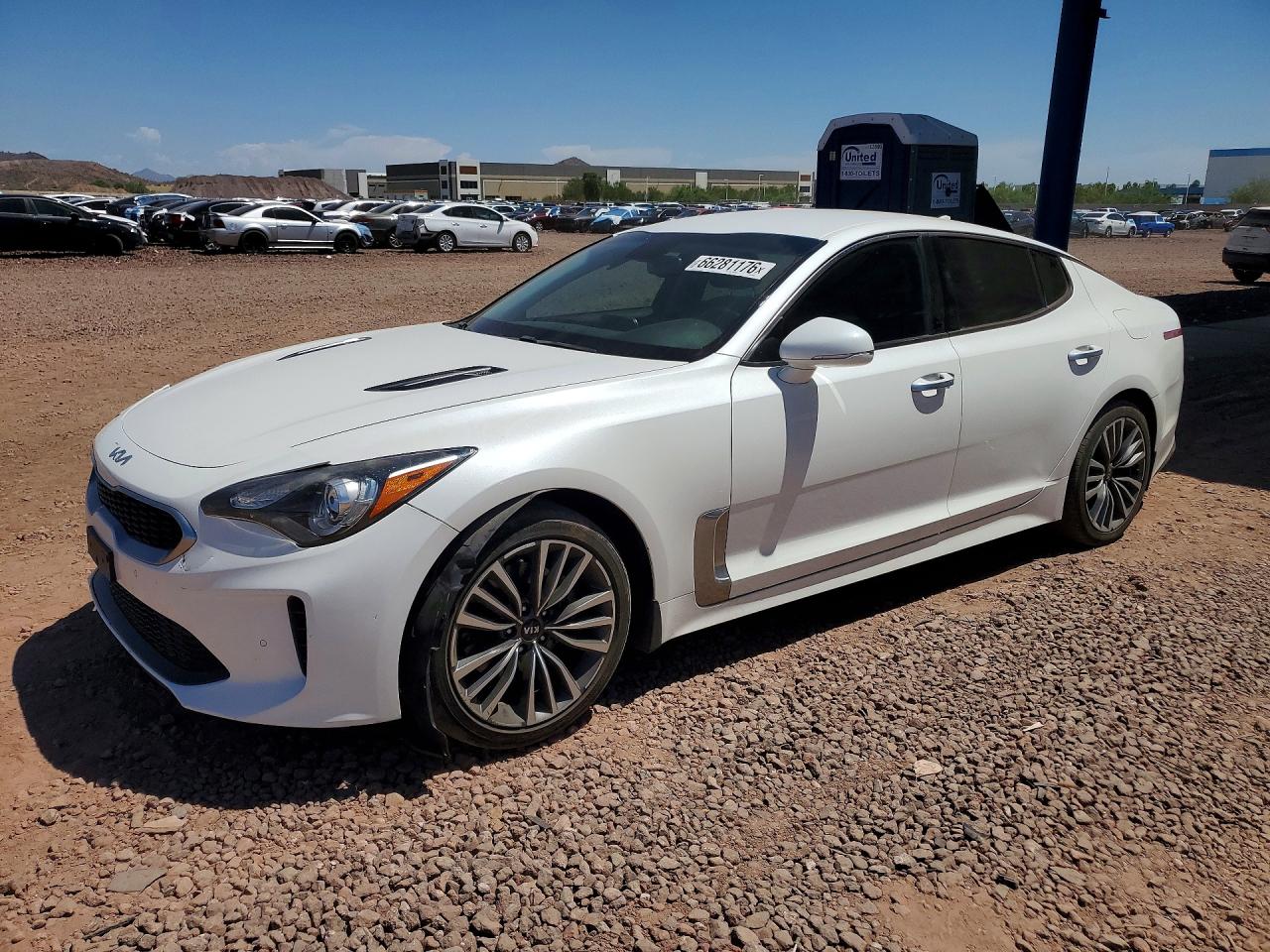 2019 KIA STINGER Base