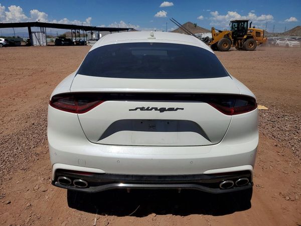2019 KIA STINGER Base
