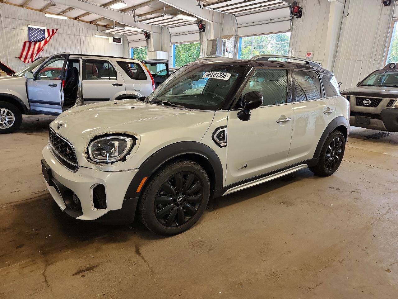 2022 MINI COOPER