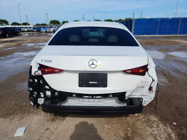 2024 MERCEDES-BENZ C