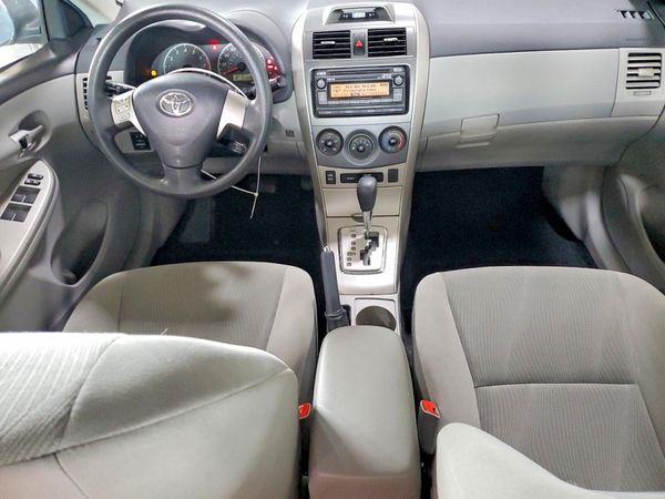 2012 TOYOTA COROLLA