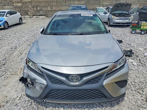 2018 TOYOTA CAMRY