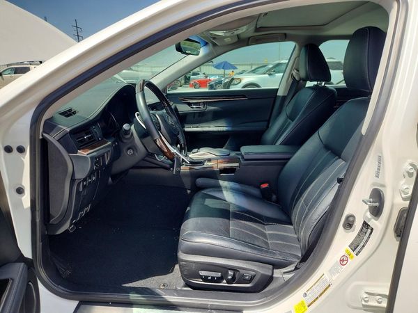 2018 LEXUS ES 350