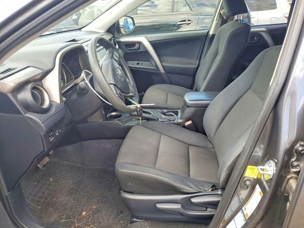 2015 TOYOTA RAV4 LE (X Grade)