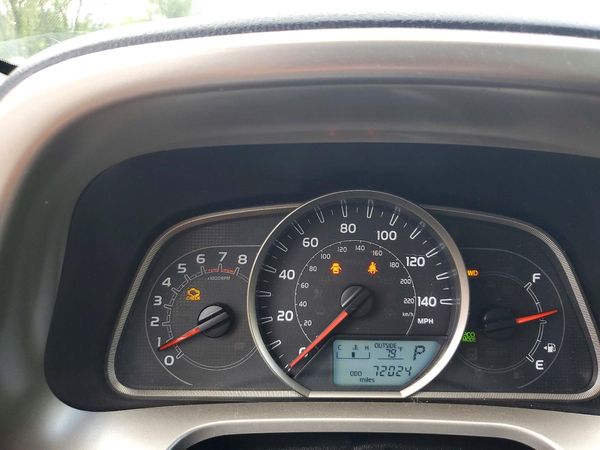 2015 TOYOTA RAV4 LE (X Grade)
