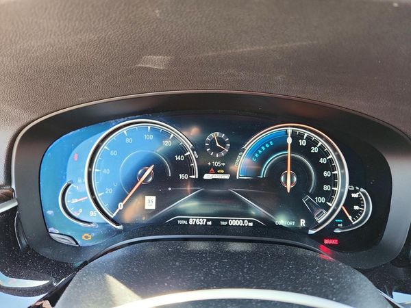 2018 BMW 530E