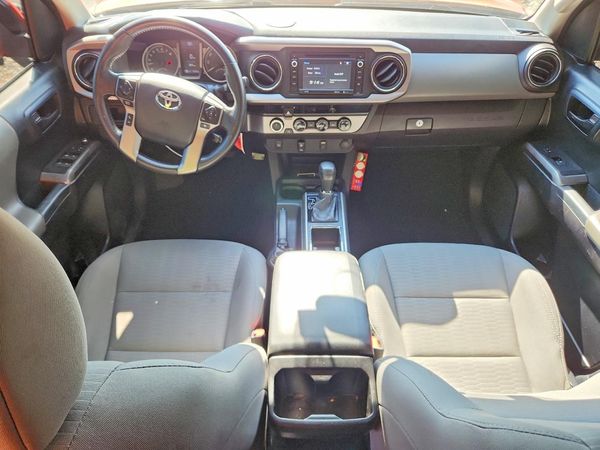 2017 TOYOTA TACOMA