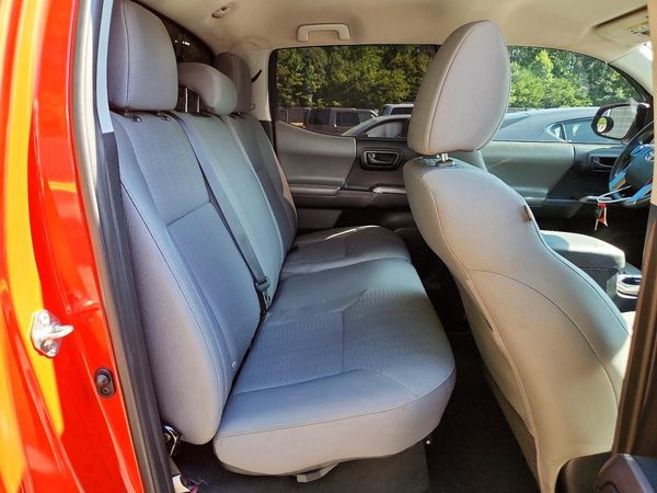 2017 TOYOTA TACOMA