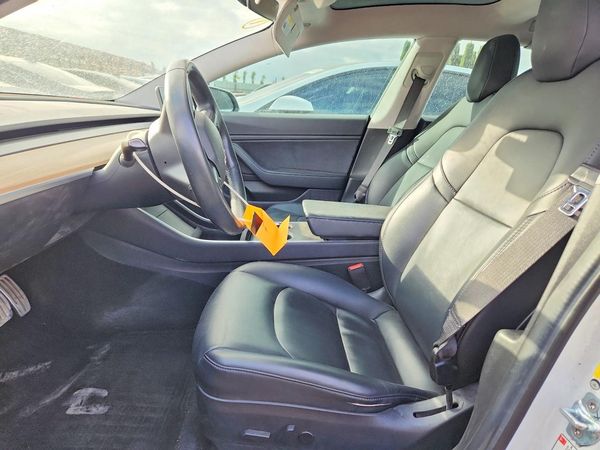 2017 TESLA MODEL 3