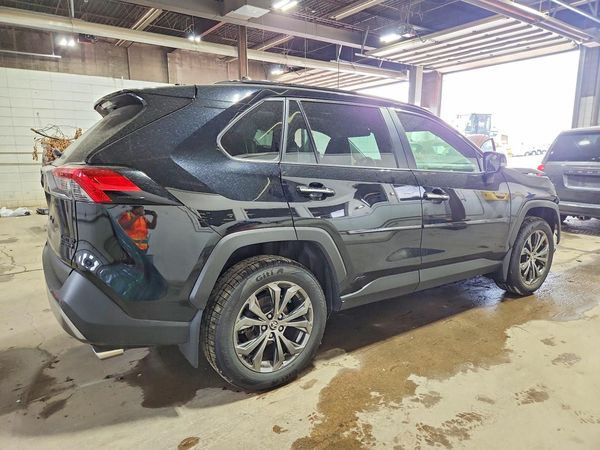 2022 TOYOTA RAV4 Limited