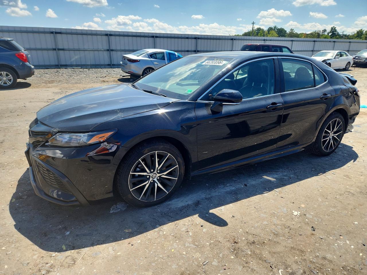 2024 TOYOTA CAMRY