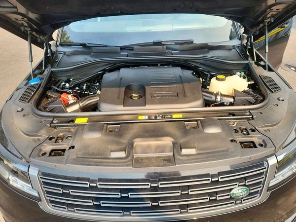 2025 LAND ROVER RANGE ROVER SPORT P360 S
