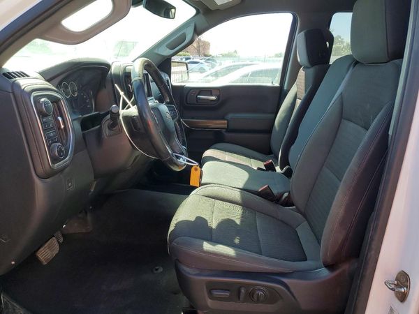 2021 CHEVROLET SILVERADO LT