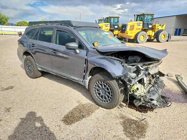 2018 SUBARU OUTBACK Base