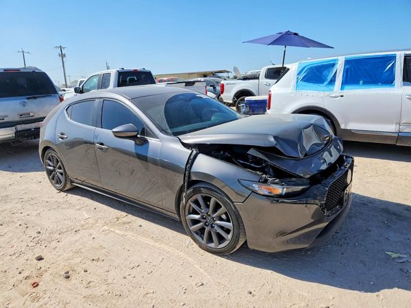 2024 MAZDA 3 Preferred Package