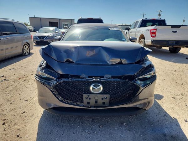 2024 MAZDA 3 Preferred Package
