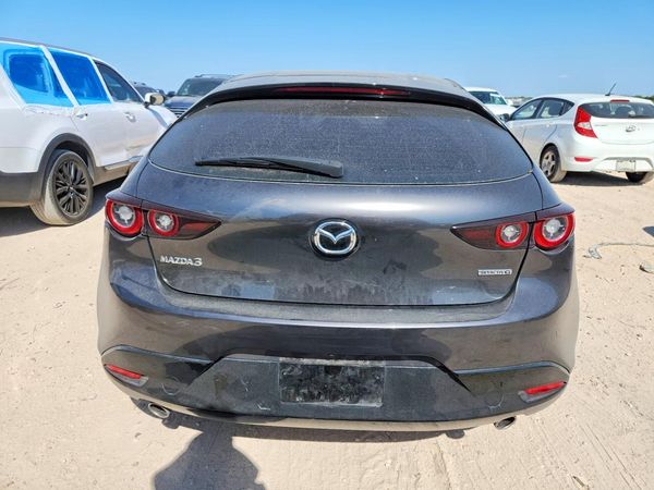 2024 MAZDA 3 Preferred Package