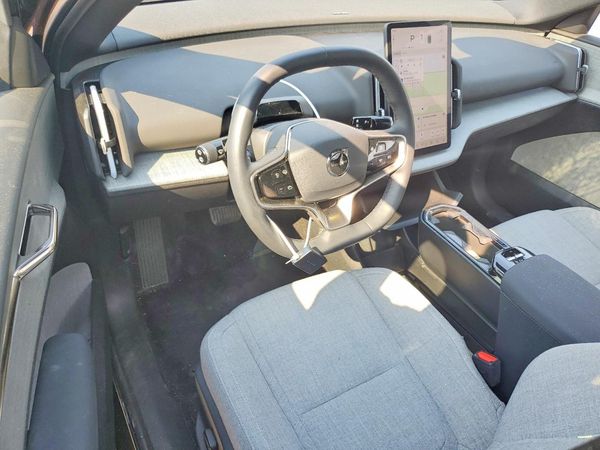 2025 VOLVO EX30 Ultra