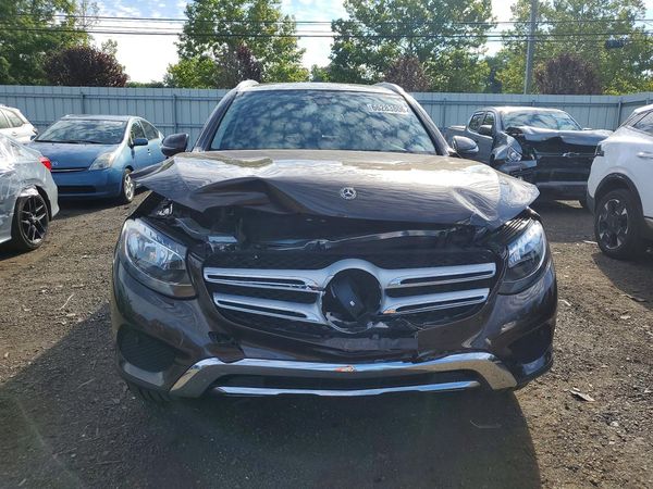 2017 MERCEDES-BENZ GLC GLC300 Base-4M