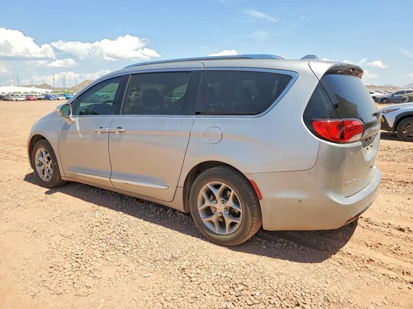 2017 CHRYSLER PACIFICA