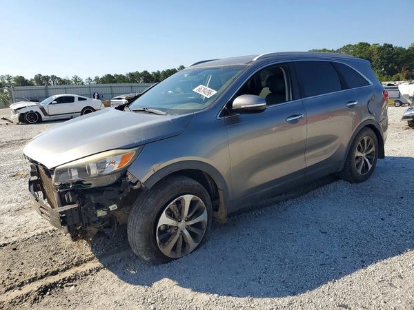 2016 KIA SORENTO