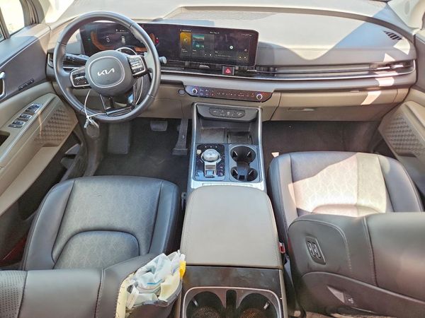 2025 KIA CARNIVAL