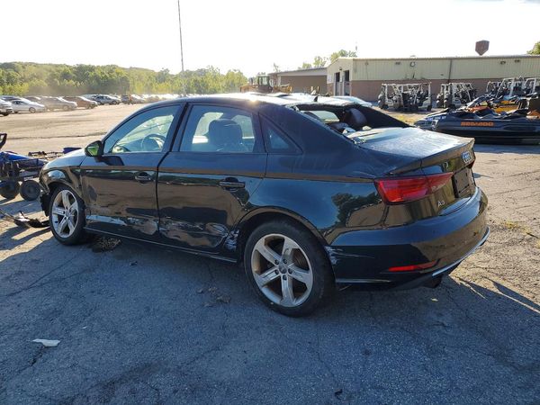 2017 AUDI A3 quattro Premium