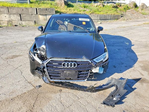 2017 AUDI A3 quattro Premium