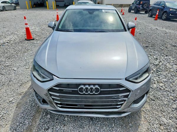 2021 AUDI A4 quattro Premium