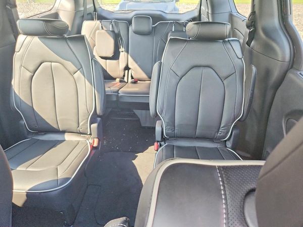 2025 CHRYSLER PACIFICA