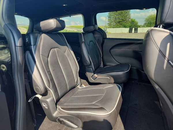 2025 CHRYSLER PACIFICA
