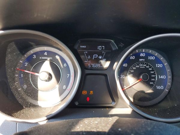 2014 HYUNDAI ELANTRA GLS(STD, Tech)