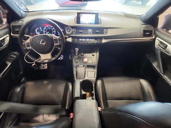 2013 LEXUS CT 200h