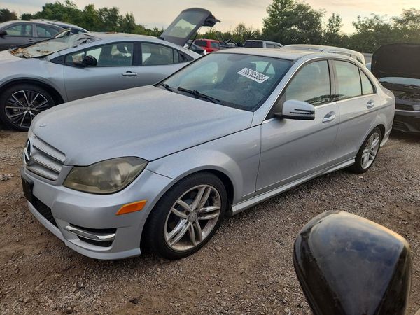 2012 MERCEDES-BENZ C