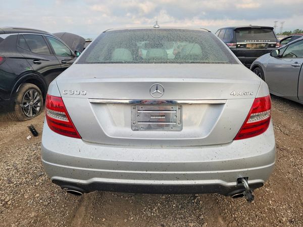 2012 MERCEDES-BENZ C