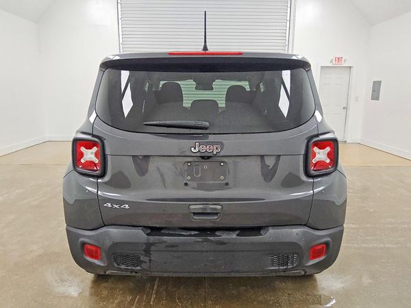 2023 JEEP RENEGADE Latitude, Upland