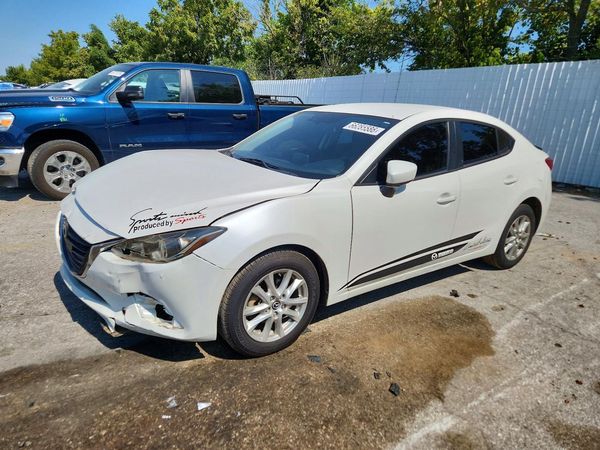 2016 MAZDA 3