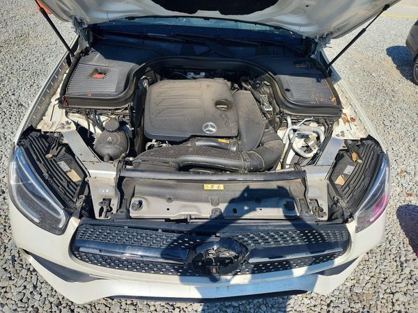 2021 MERCEDES-BENZ GLC-CLASS GLC300-4M — Engine bay