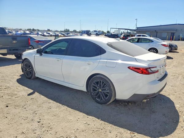2026 TOYOTA CAMRY